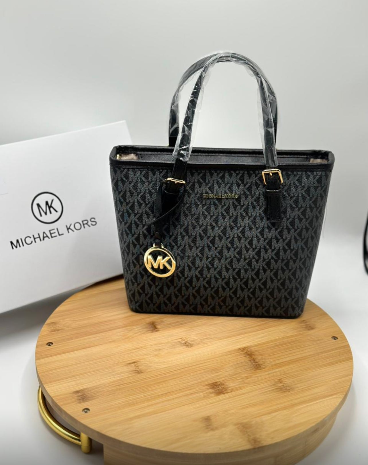 Michael kors Bag with Brand Box