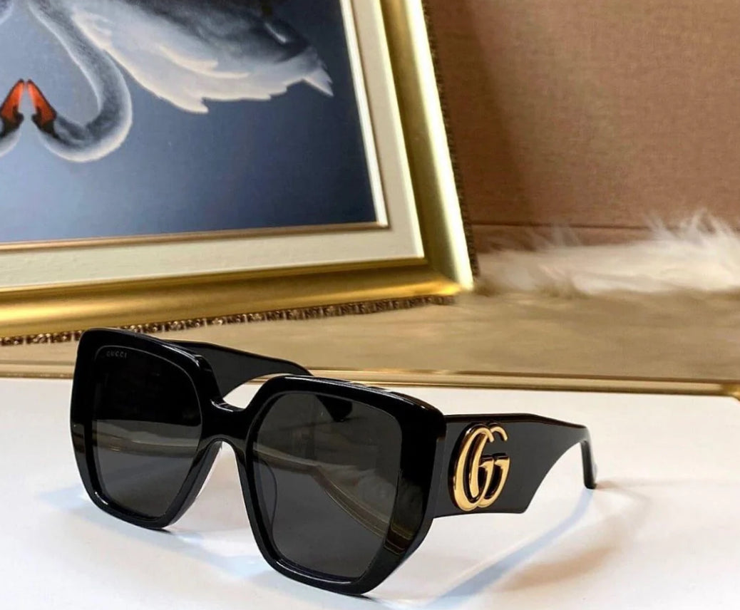 Gucci Sunglasses with Brand Box