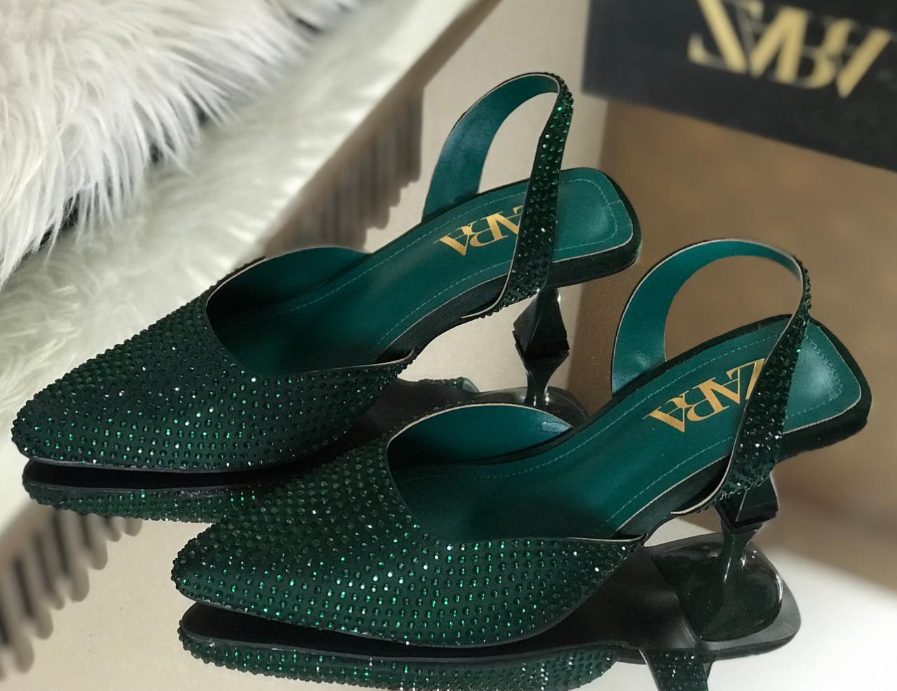 Zara Heel