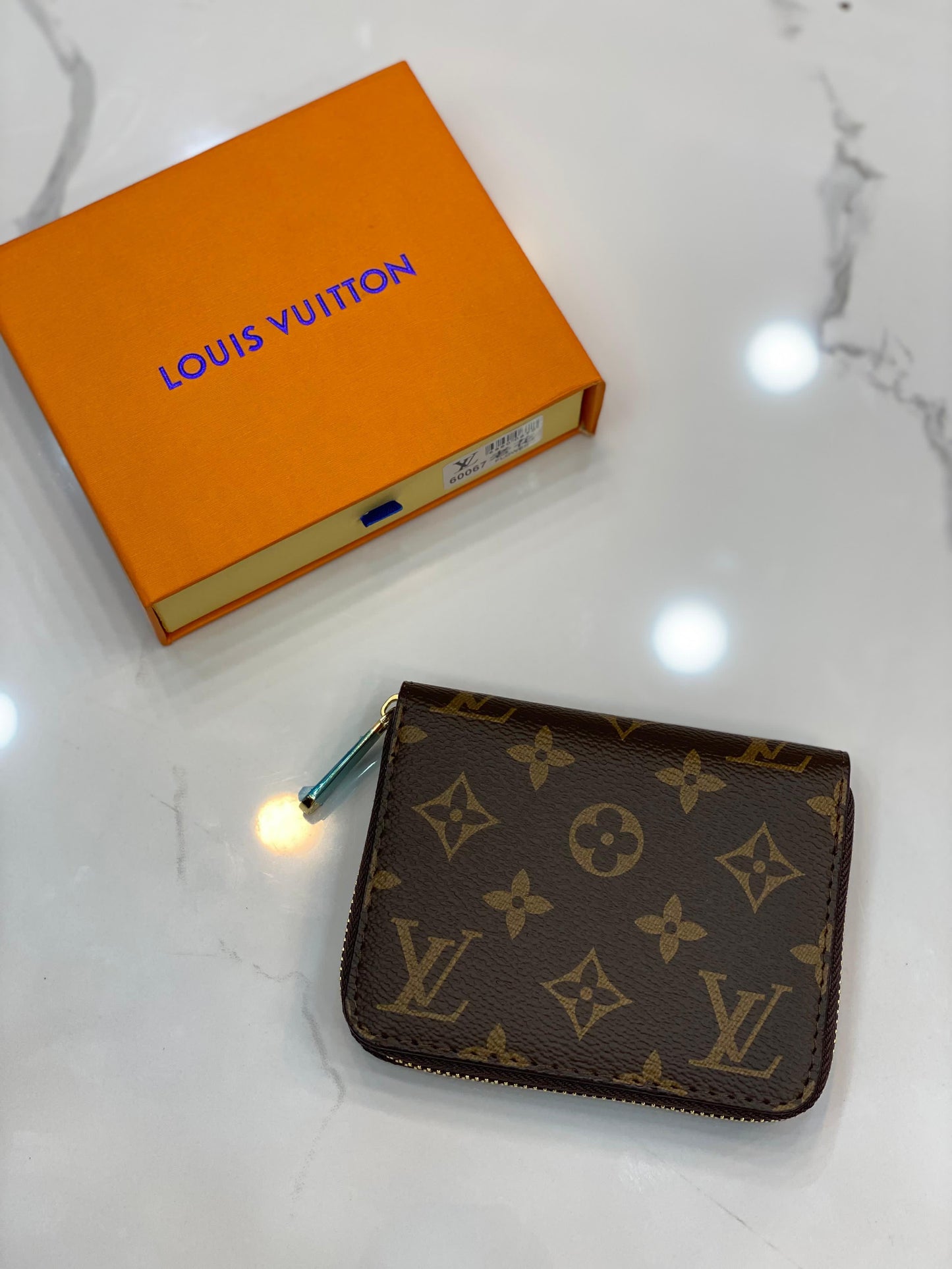 Lv wallets with Box