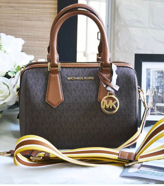 Michael kors Boston Sling Bag