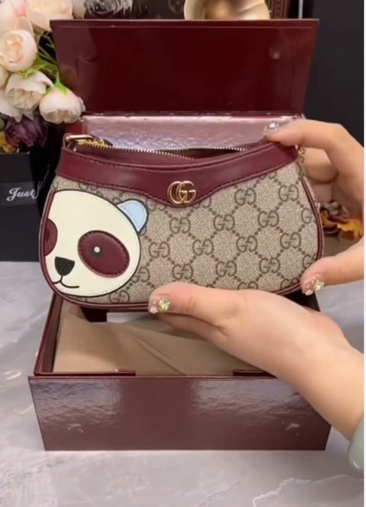 Gucci Ophidia Shoulderbag with Brand Box