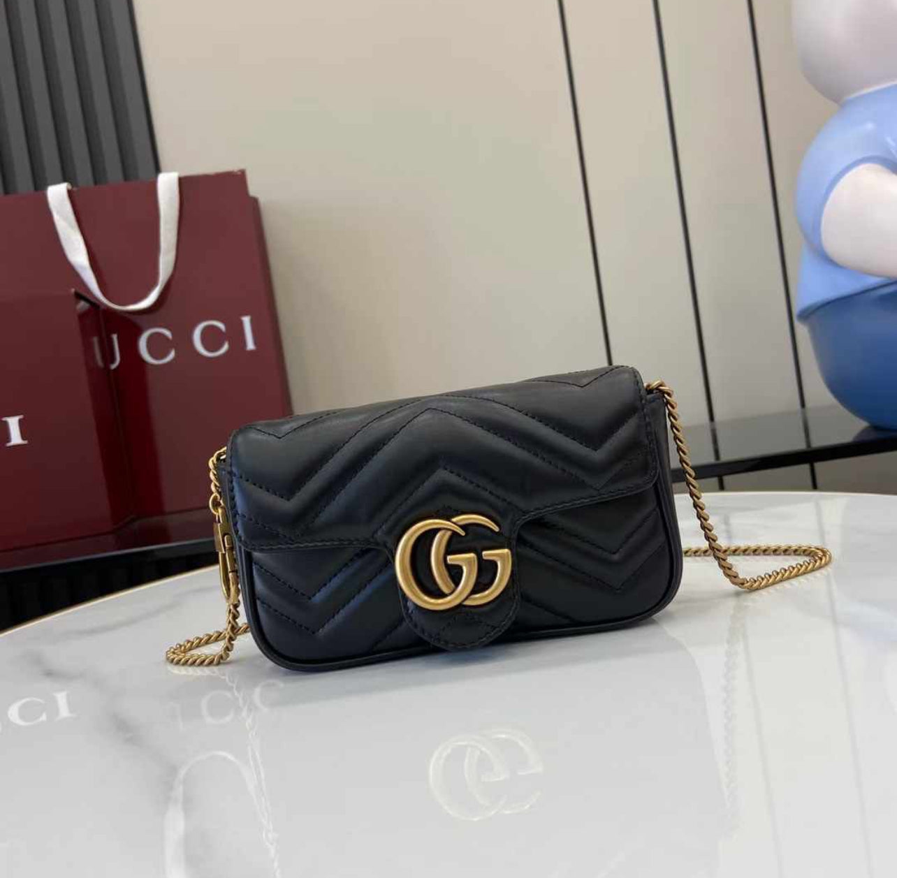 GUCCI MARMONT Small with Brand Box & Dust Bag