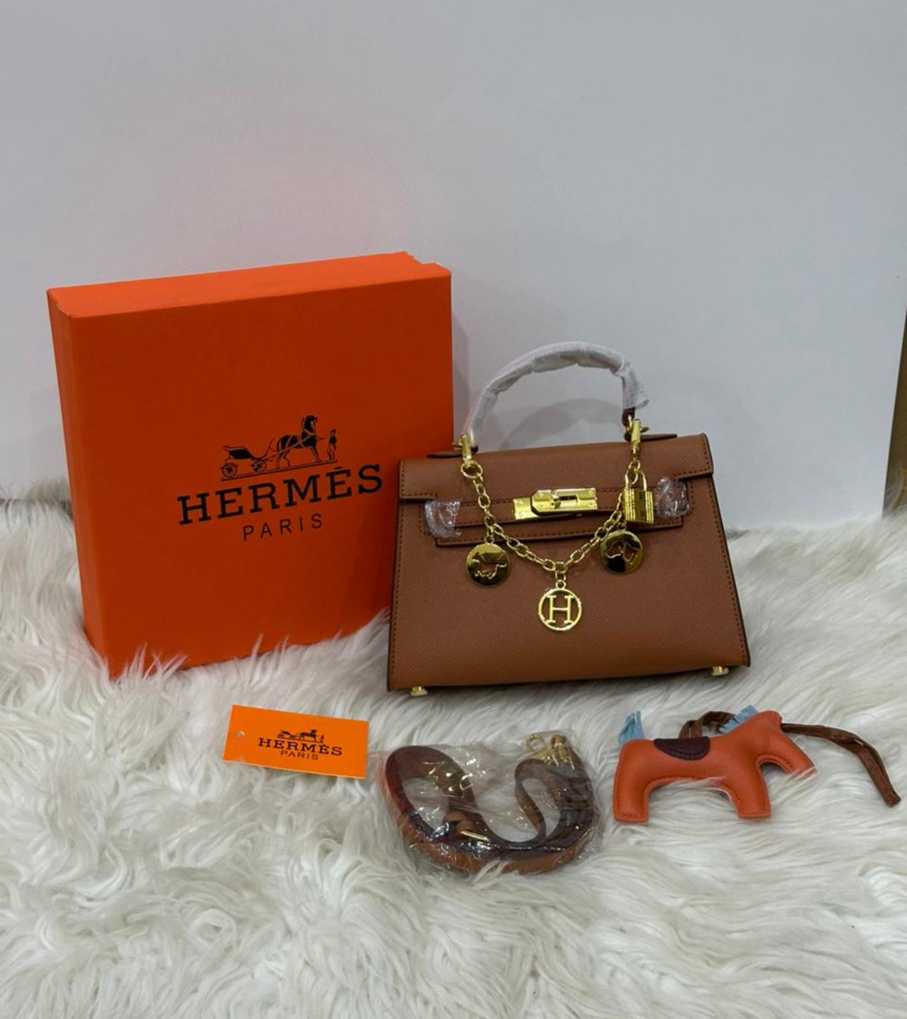 Hermes Kelly with Brand Box