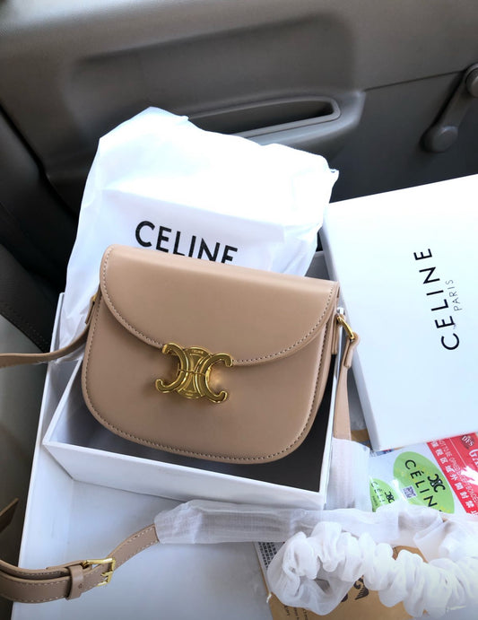 Celine Bolsas with Brand Box