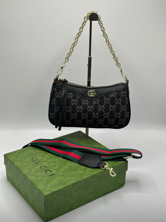 Gucci Shoulderbag with Brand Box