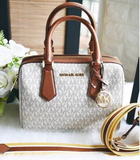 Michael kors Boston sling Bag
