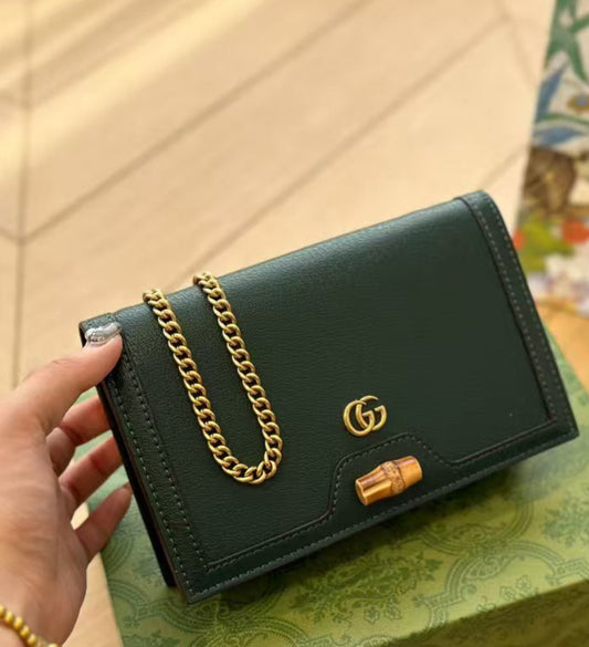 GUCCI Diana with Brand Box