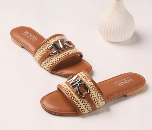 MK Casual Flat