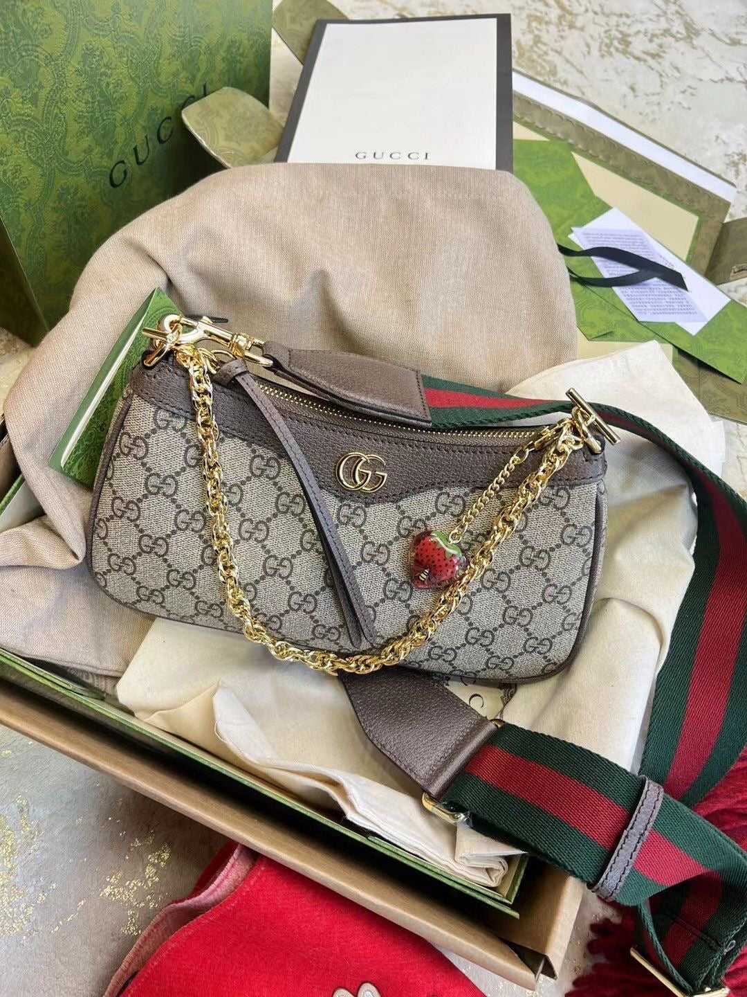 Gucci Ophidia Shoulderbag with Brand Box