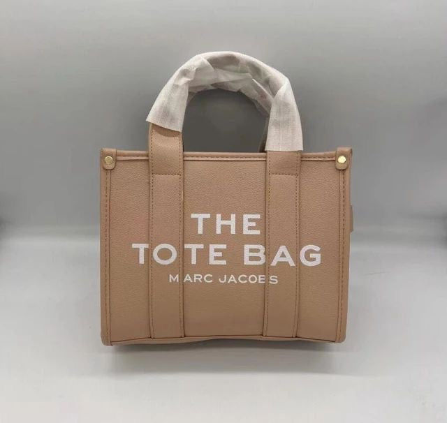 Marc Jacobs The Tote Bag