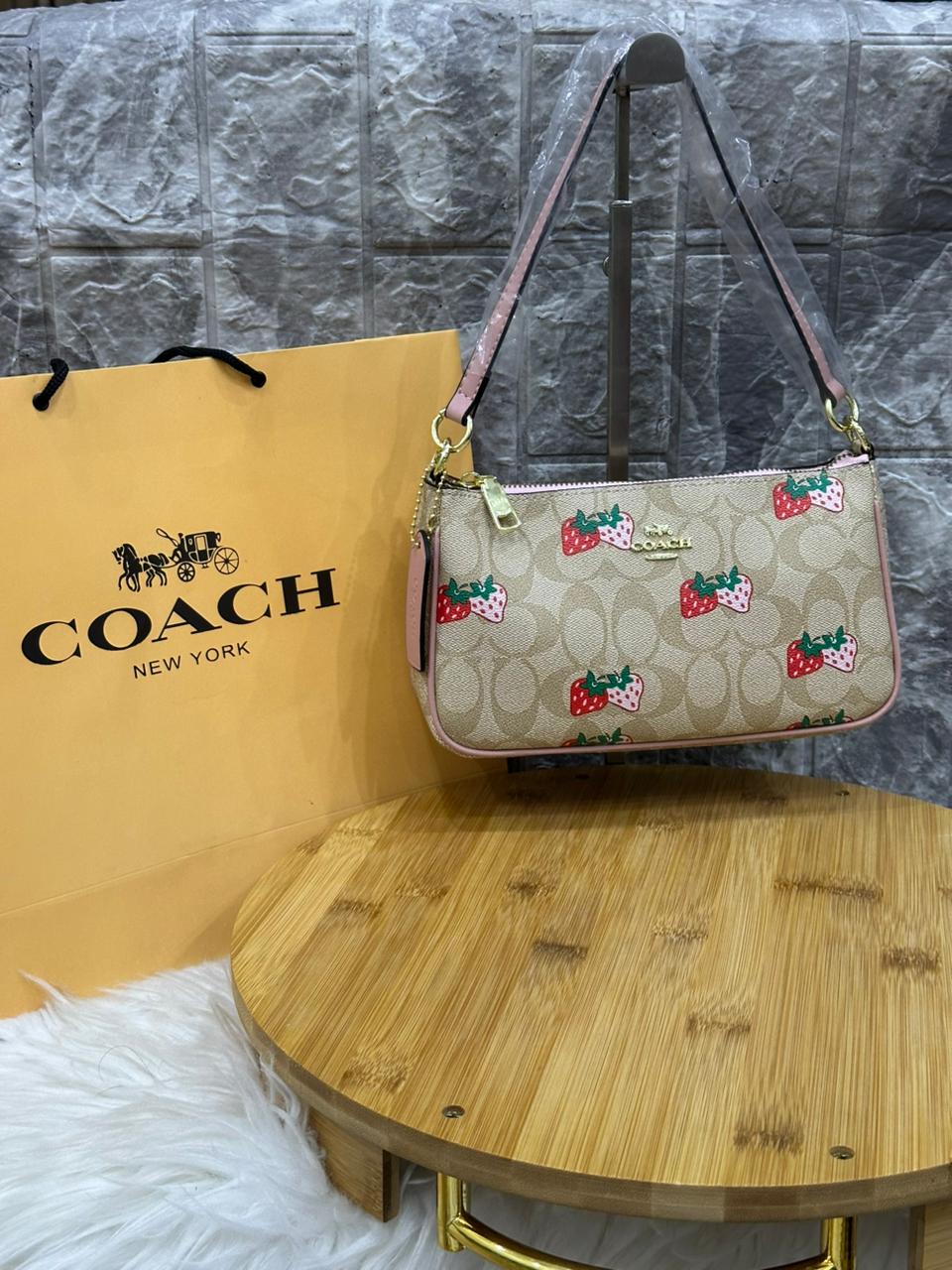 Coach notila 19 with Brand Box