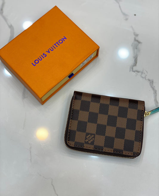 Lv wallets with Box